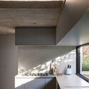 Dante House / Bloco Arquitetos - Interior Photography, Kitchen, Sink, Countertop, Windows